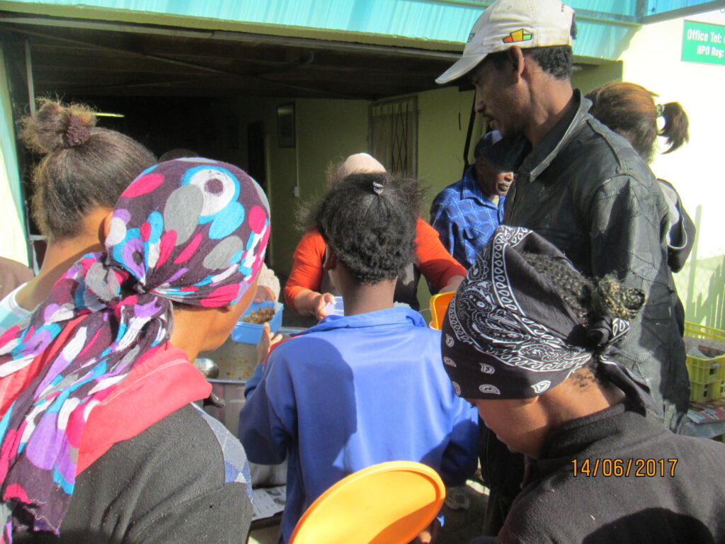 Food Distribution (12)