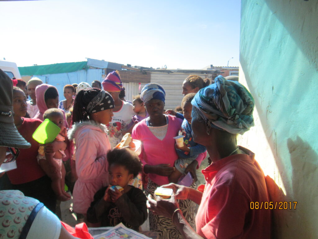Food Distribution (17)