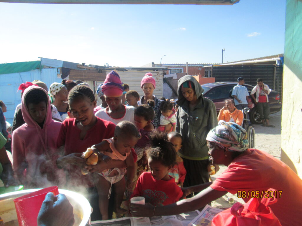 Food Distribution (19)