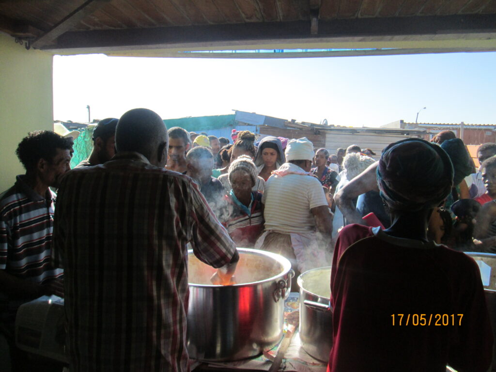 Food Distribution (32)